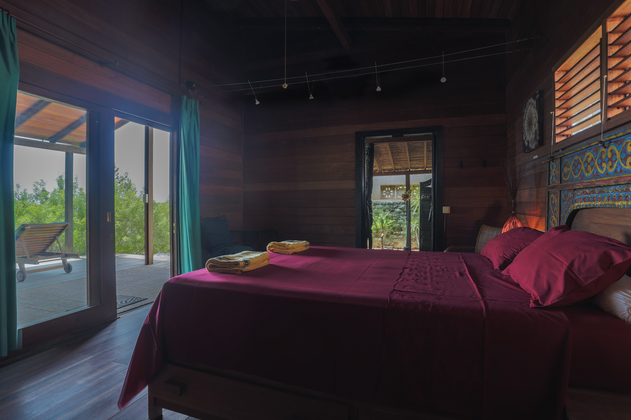 El Rey - Bedroom Interior